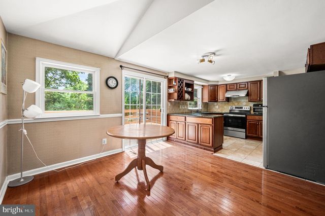 48 GREENTREE LN, Malvern, PA 19355