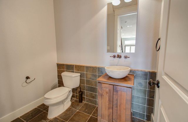 517 Fowler Street, Houston, TX 77007