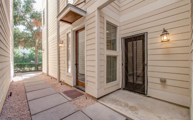517 Fowler Street, Houston, TX 77007