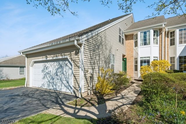 163 Dezenzo Ln, West Orange Twp., NJ 07052