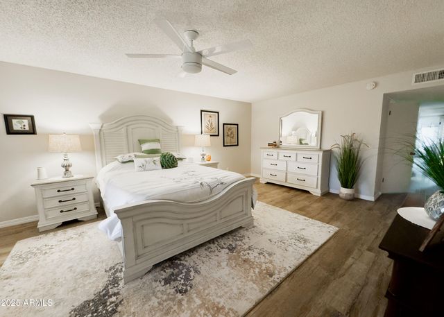 10401 E TWILIGHT Drive, Sun Lakes, AZ 85248