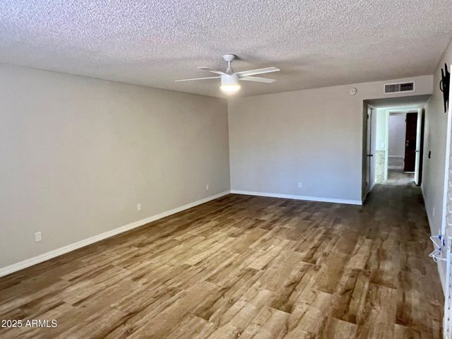 10401 E TWILIGHT Drive, Sun Lakes, AZ 85248