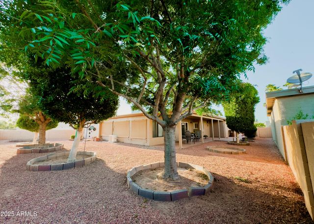 10401 E TWILIGHT Drive, Sun Lakes, AZ 85248