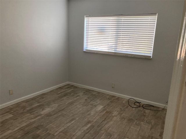 1025 NW 5th Ave 1, Fort Lauderdale, FL 33311