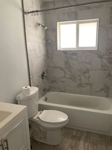 1025 NW 5th Ave 1, Fort Lauderdale, FL 33311