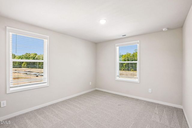 2409 Rosewood Bluff Drive, Zebulon, NC 27597