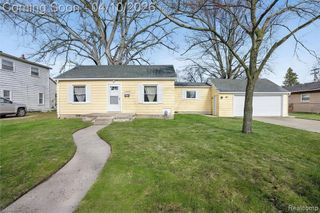 27352 Townley Street, Madison Heights, MI 48071