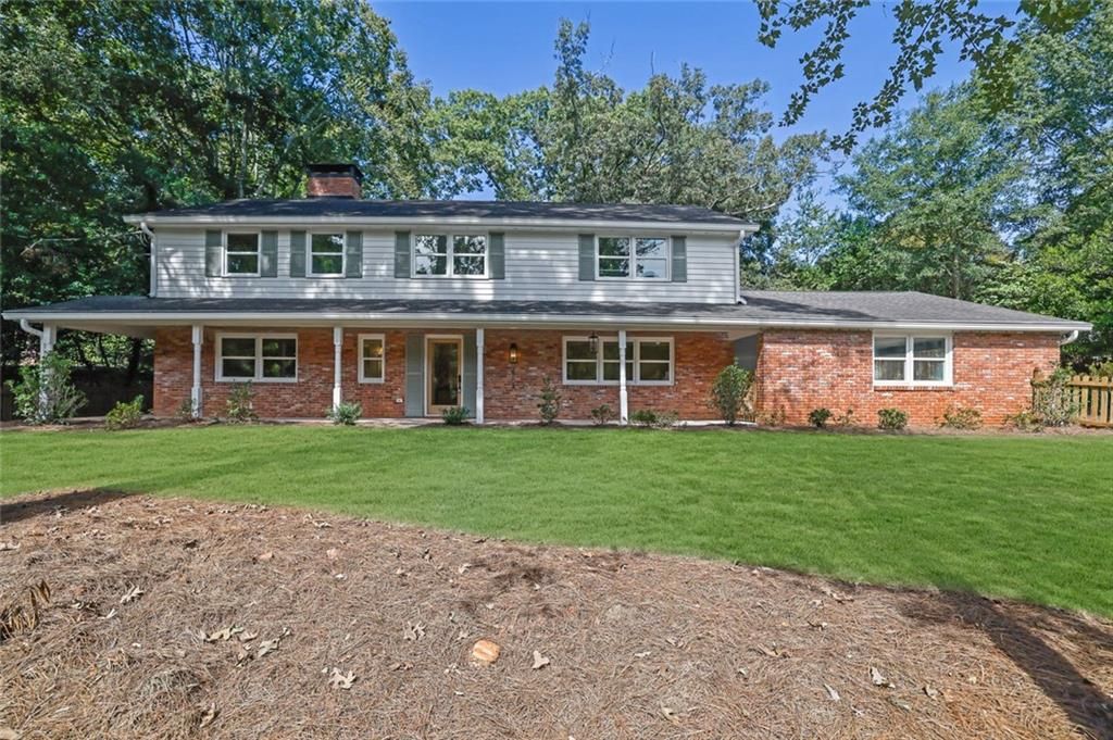 Image 1 of property listing at 2204 Creek Park Road, Decatur, GA 30033