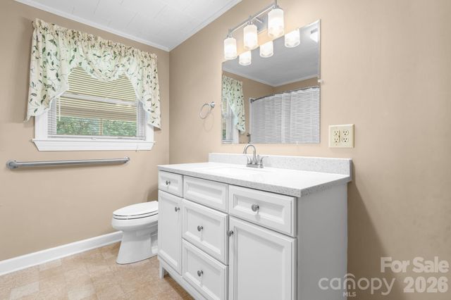 4370 Dynasty Lane, Hudson, NC 28638