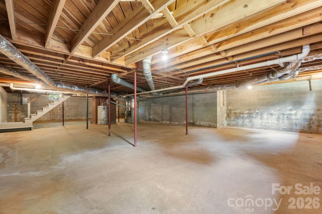 4370 Dynasty Lane, Hudson, NC 28638