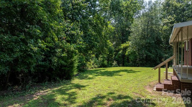 4370 Dynasty Lane, Hudson, NC 28638