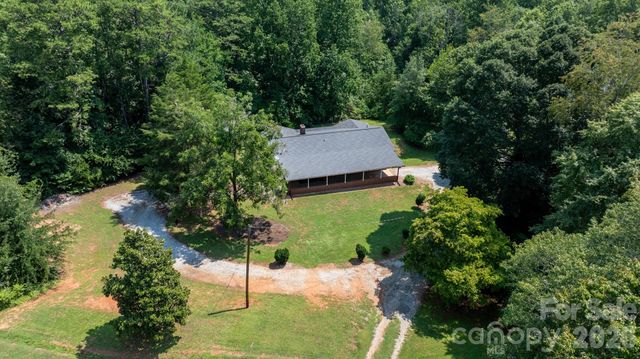 4370 Dynasty Lane, Hudson, NC 28638