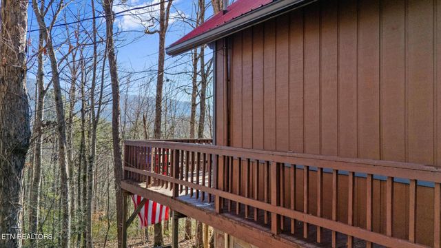 4112 Hillcrest Road, Sevierville, TN 37862