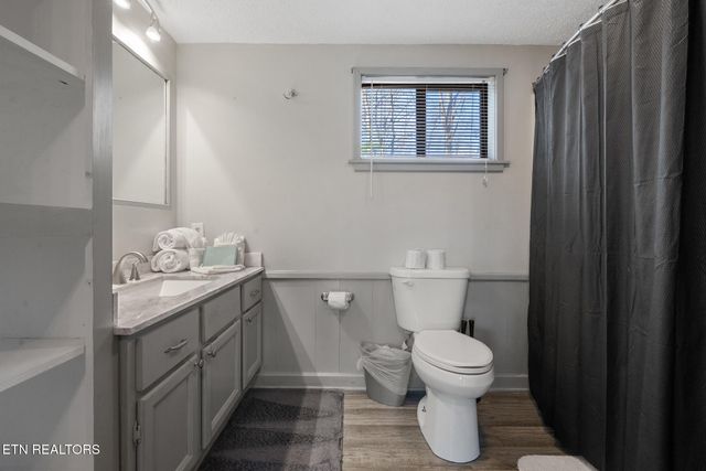 4112 Hillcrest Road, Sevierville, TN 37862