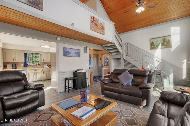 4112 Hillcrest Road, Sevierville, TN 37862