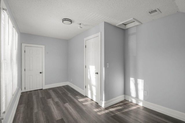 1912 15th Avenue N, Minneapolis, MN 55411