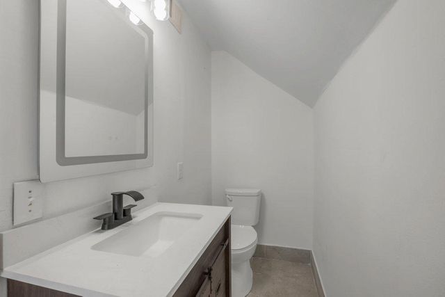 1912 15th Avenue N, Minneapolis, MN 55411