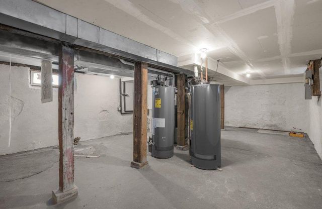 1912 15th Avenue N, Minneapolis, MN 55411