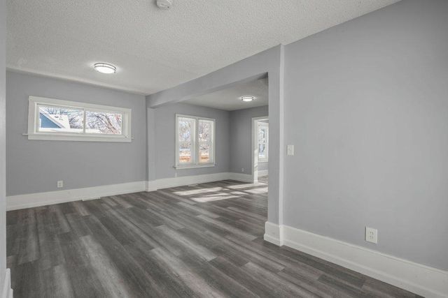 1912 15th Avenue N, Minneapolis, MN 55411