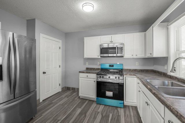 1912 15th Avenue N, Minneapolis, MN 55411