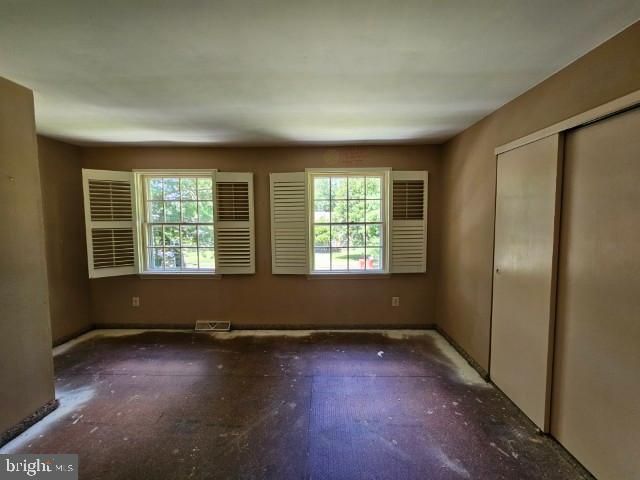 1229 WOODBROOK LN, Warminster, PA 18974