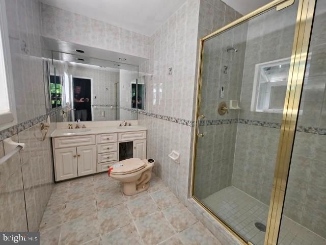 1229 WOODBROOK LN, Warminster, PA 18974