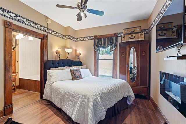 5 Summit Street, Eureka Springs, AR 72632
