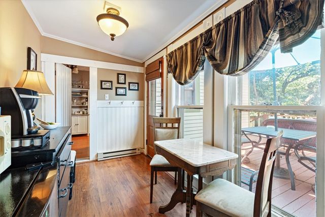 5 Summit Street, Eureka Springs, AR 72632