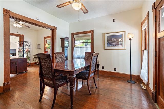 5 Summit Street, Eureka Springs, AR 72632