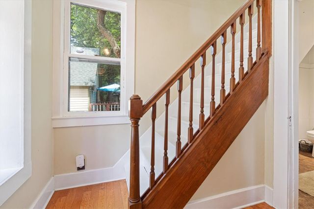 5 Summit Street, Eureka Springs, AR 72632