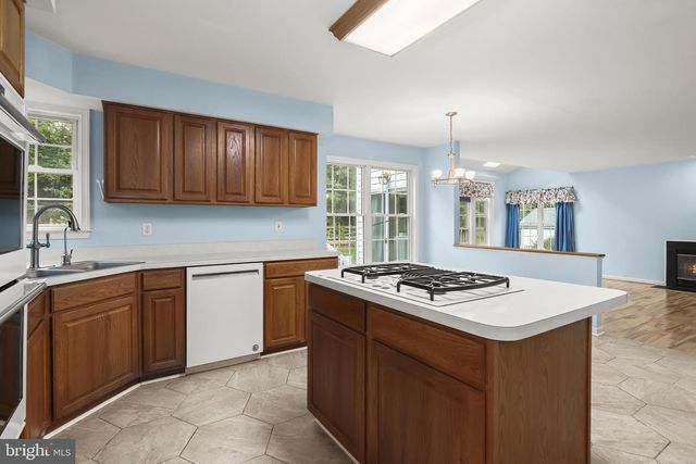 1003 SUMMER SWEET LN, Mount Airy, MD 21771