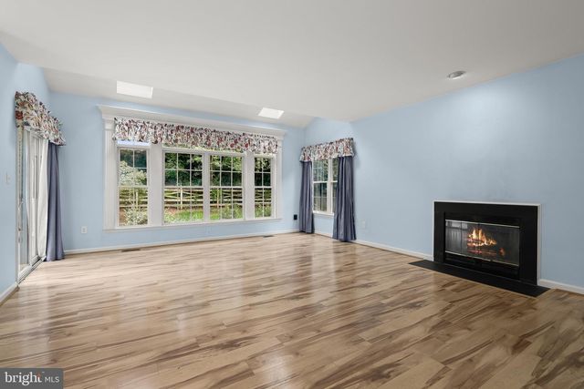 1003 SUMMER SWEET LN, Mount Airy, MD 21771