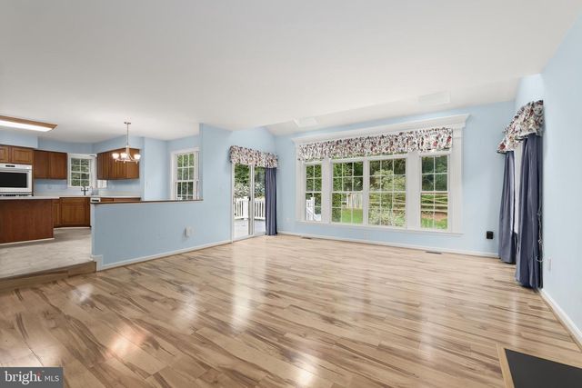 1003 SUMMER SWEET LN, Mount Airy, MD 21771