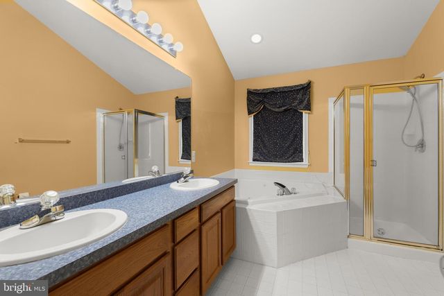 1003 SUMMER SWEET LN, Mount Airy, MD 21771