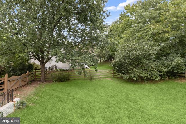 1003 SUMMER SWEET LN, Mount Airy, MD 21771