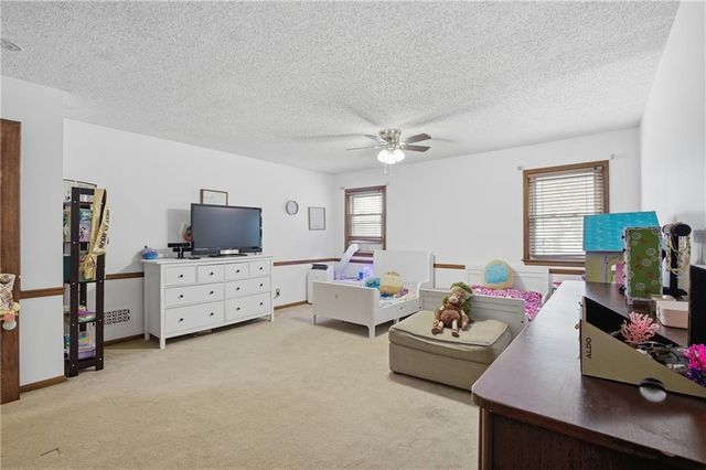 12823 W 82nd Street, Lenexa, KS 66215