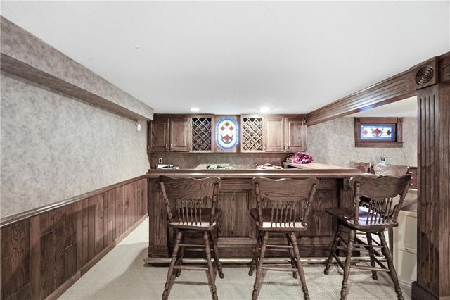 12823 W 82nd Street, Lenexa, KS 66215