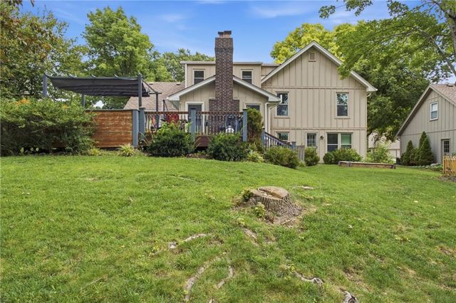 12823 W 82nd Street, Lenexa, KS 66215