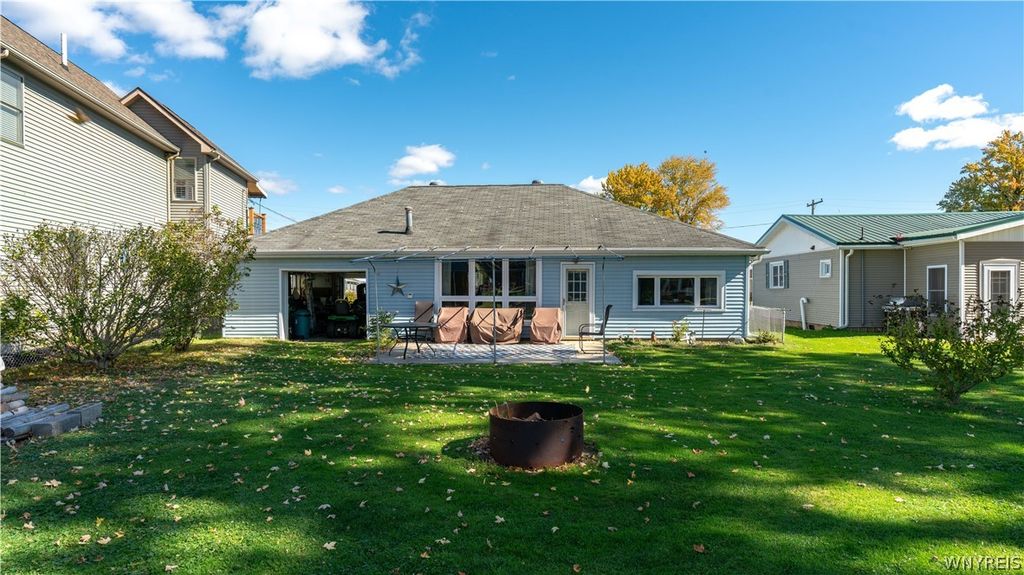 2449 Lakeside Drive, Busti, NY 14710