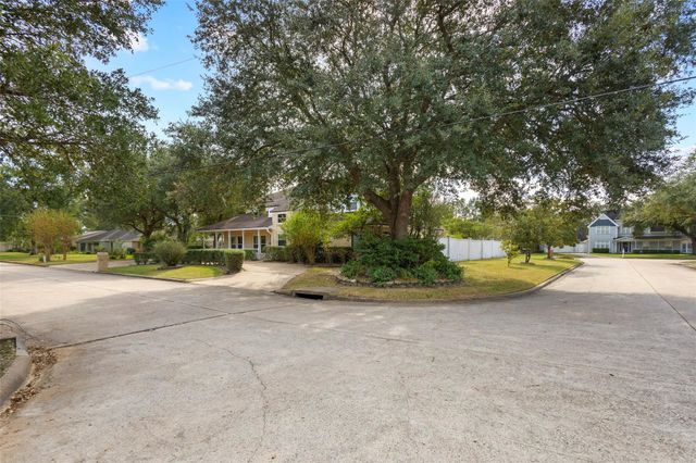 4495 Thomas Lane, Beaumont, TX 77706