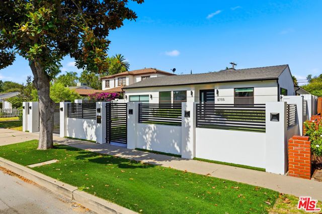5735 Saloma Avenue, Los Angeles, CA 91411
