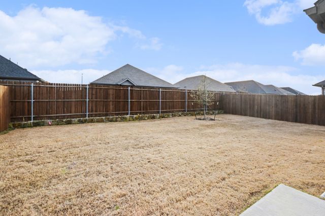 315 Lost Creek Trail, Greenville, TX 75402