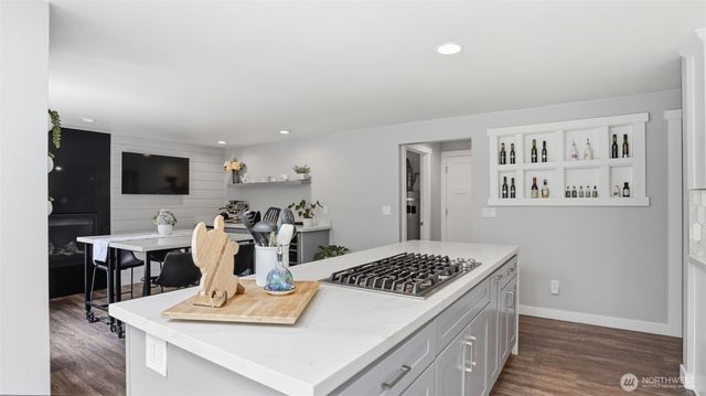 27520 46th Avenue S, Auburn, WA 98001