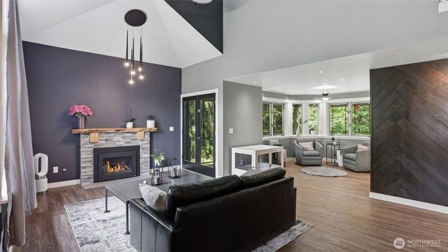 27520 46th Avenue S, Auburn, WA 98001
