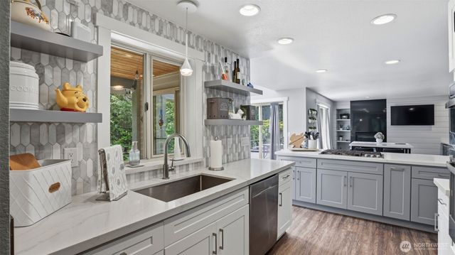 27520 46th Avenue S, Auburn, WA 98001
