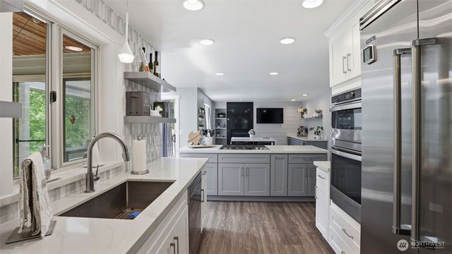 27520 46th Avenue S, Auburn, WA 98001
