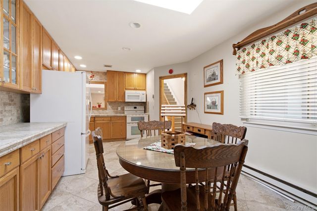 128 Scarlett Drive, Commack, NY 11725