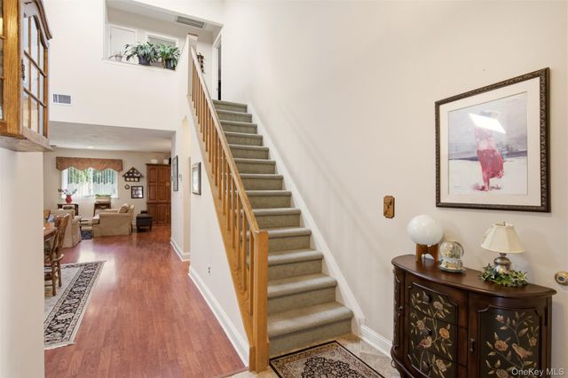 128 Scarlett Drive, Commack, NY 11725