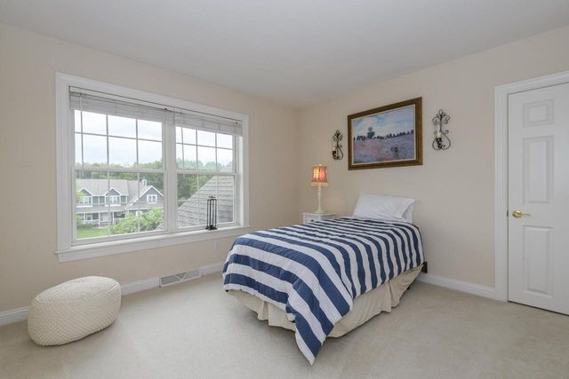 W291N4273 Prairie Wind CIRCLE N, Pewaukee, WI 53072