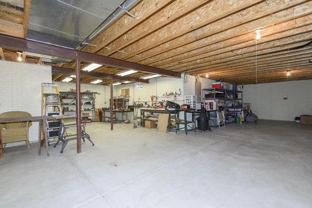 W291N4273 Prairie Wind CIRCLE N, Pewaukee, WI 53072